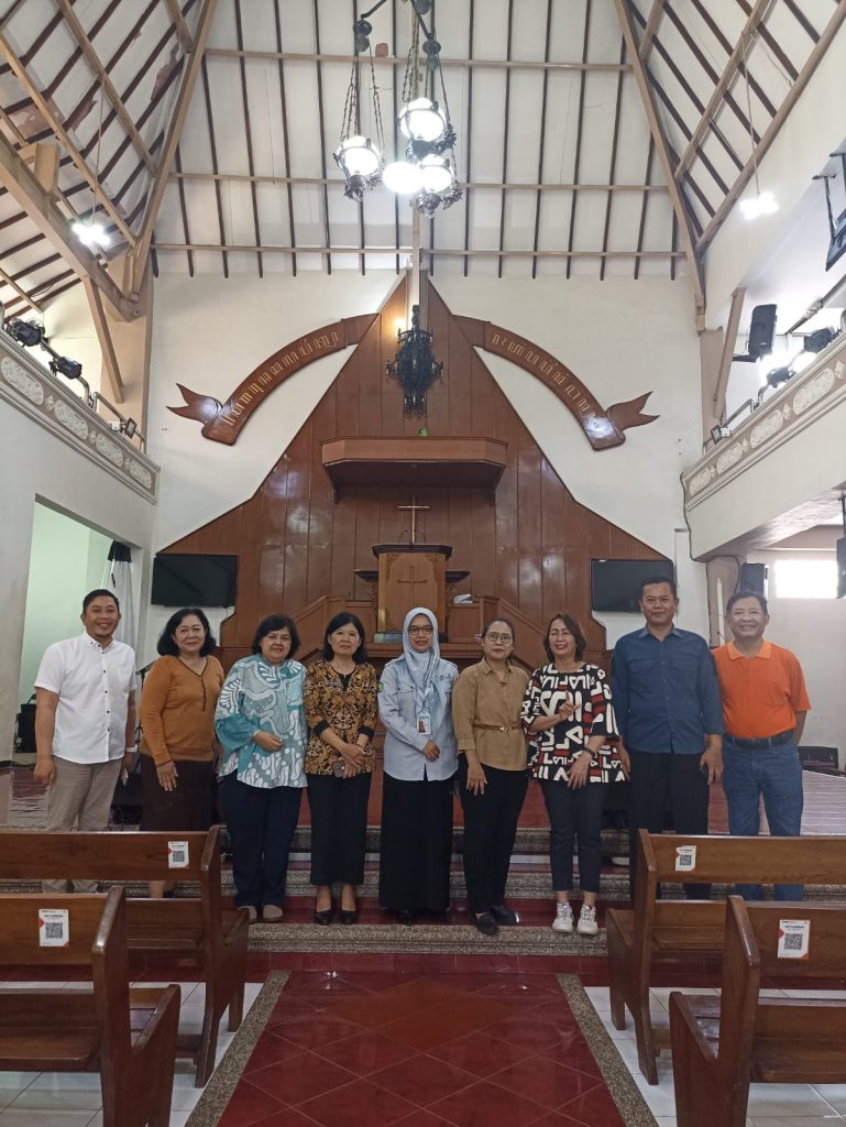 MOU GEREJA GKJW TULANGBAWANG SMK PIM MODERASI BERAGAMA